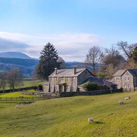 Loweswater * Near Sawrey